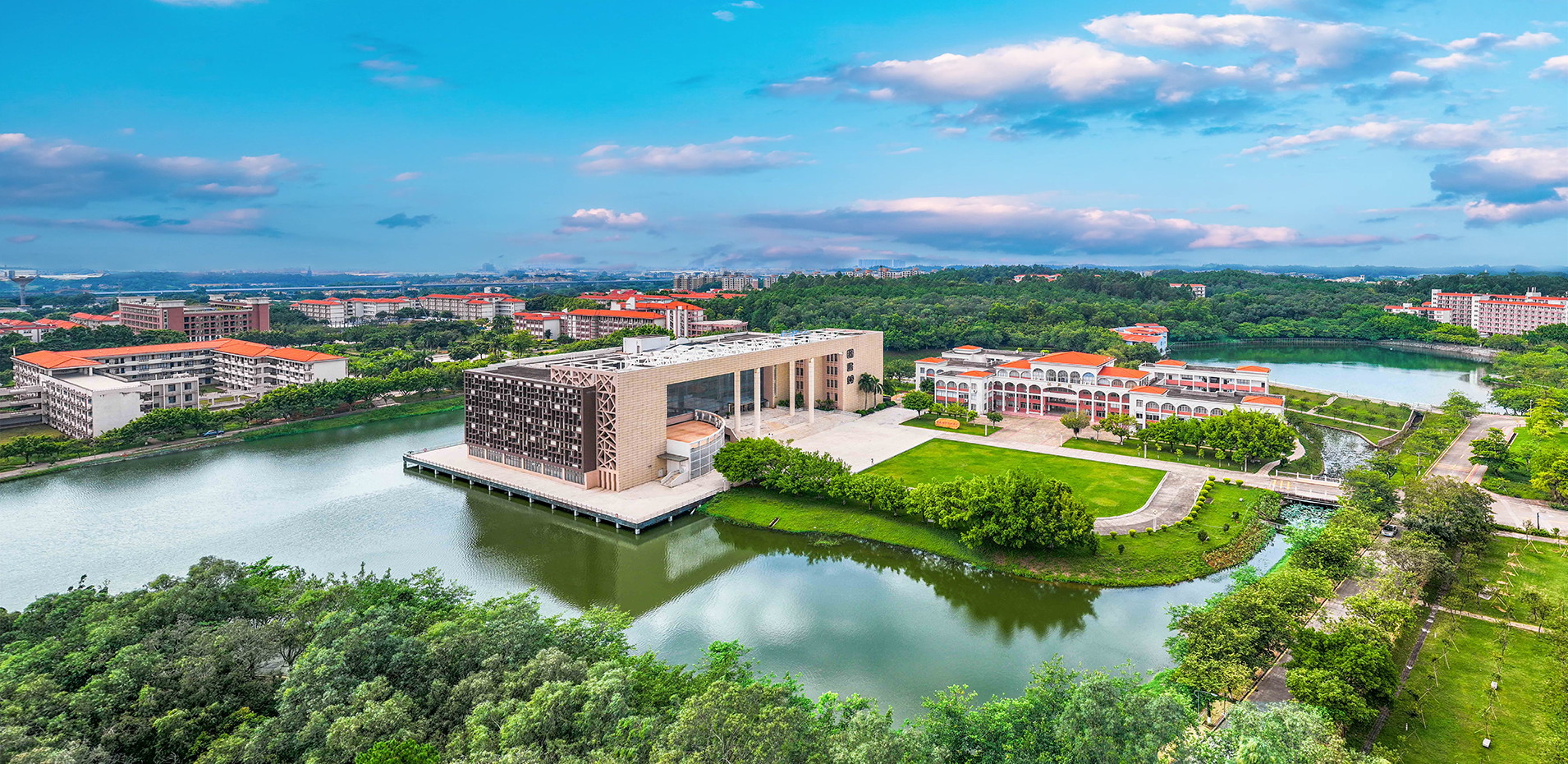 对外经济贸易大学